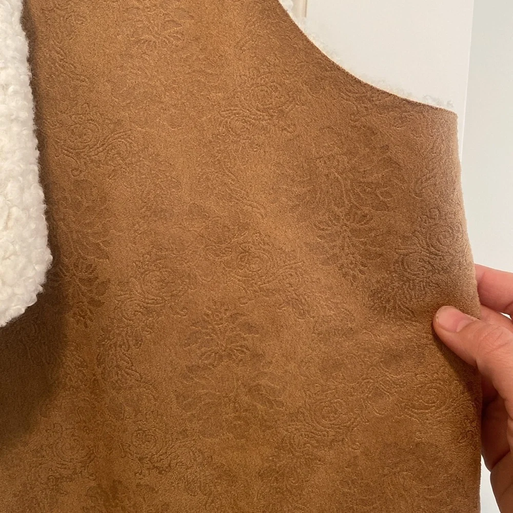 Ruby Rd. Favorites Vest - Picture 3 of 10